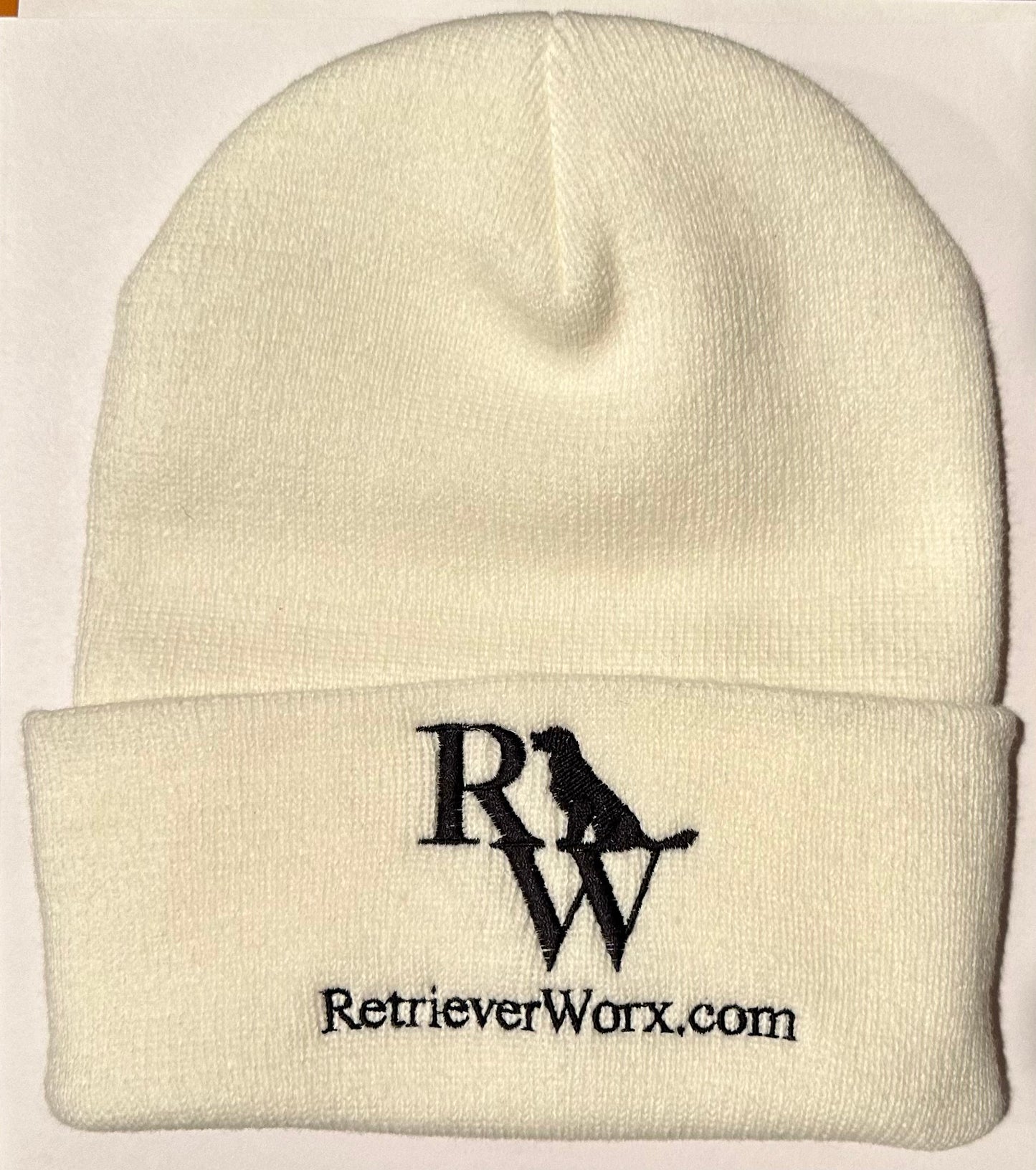 White beanie for retriever training field trial